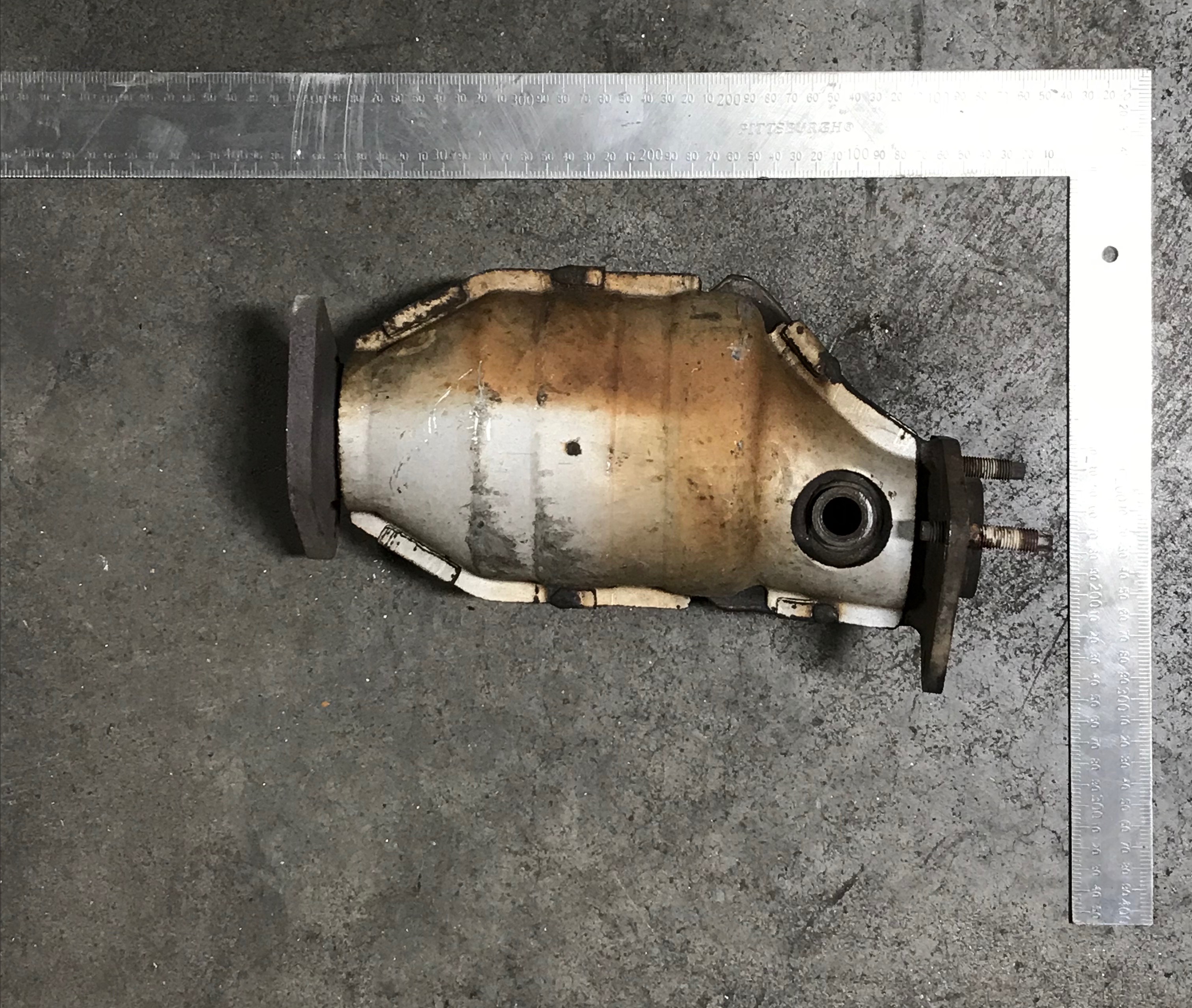Nissan Pathfinder short neck front - no code catalytic converter