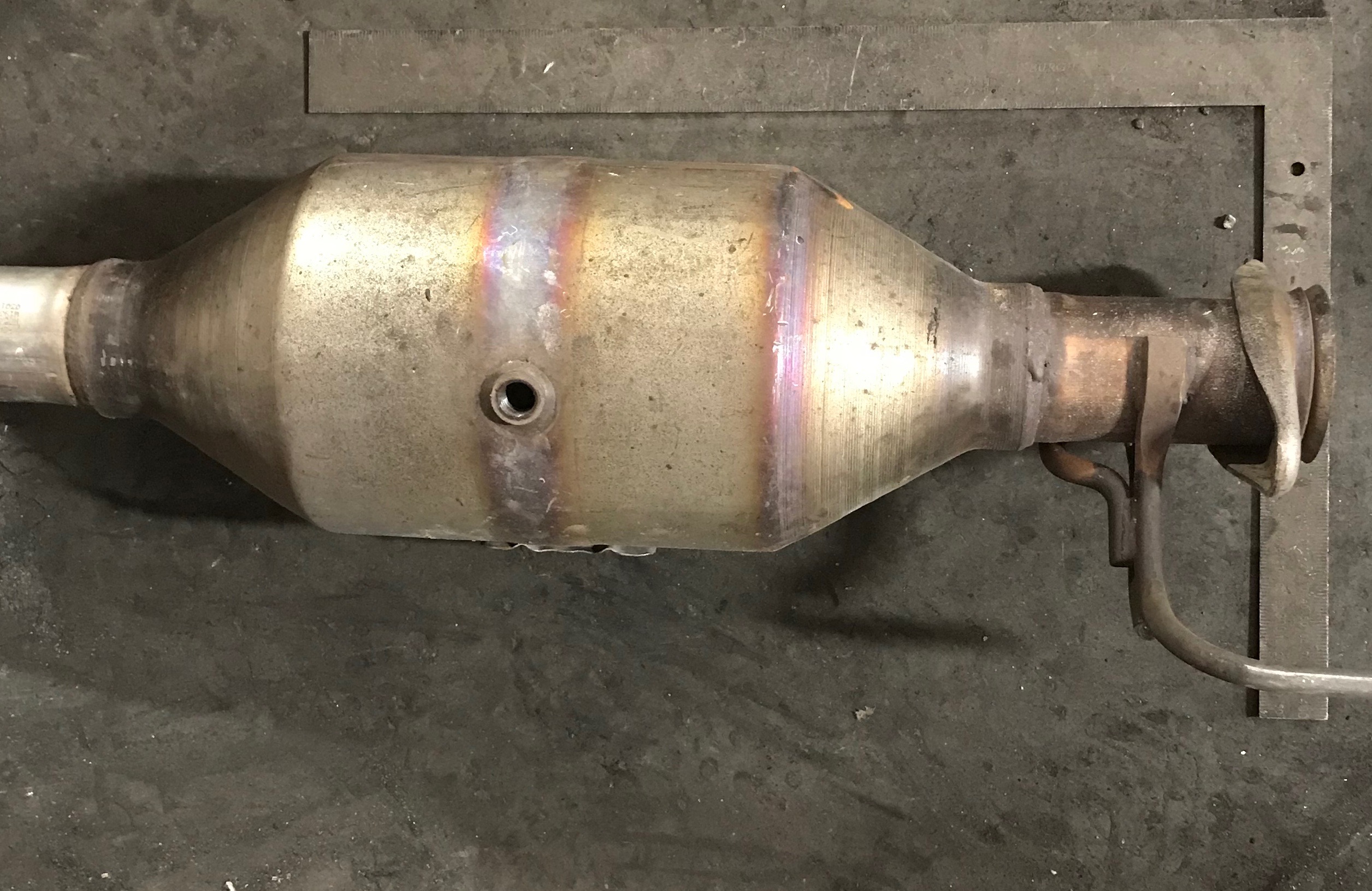 Ford FC44 AF catalytic converter