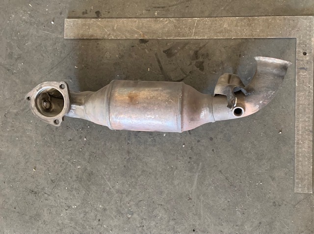 BMW 7563865 catalytic converter