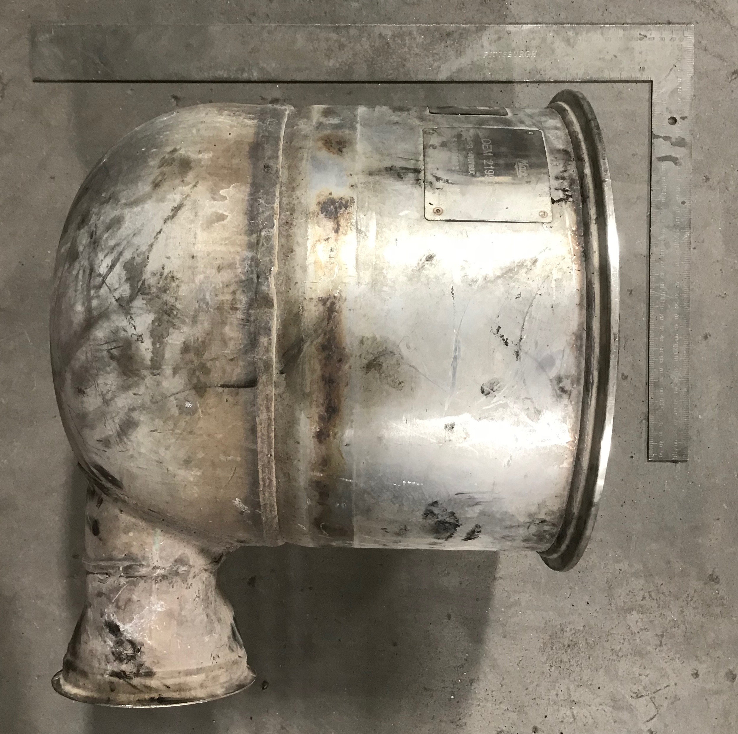 Volvo 21695827 catalytic converter