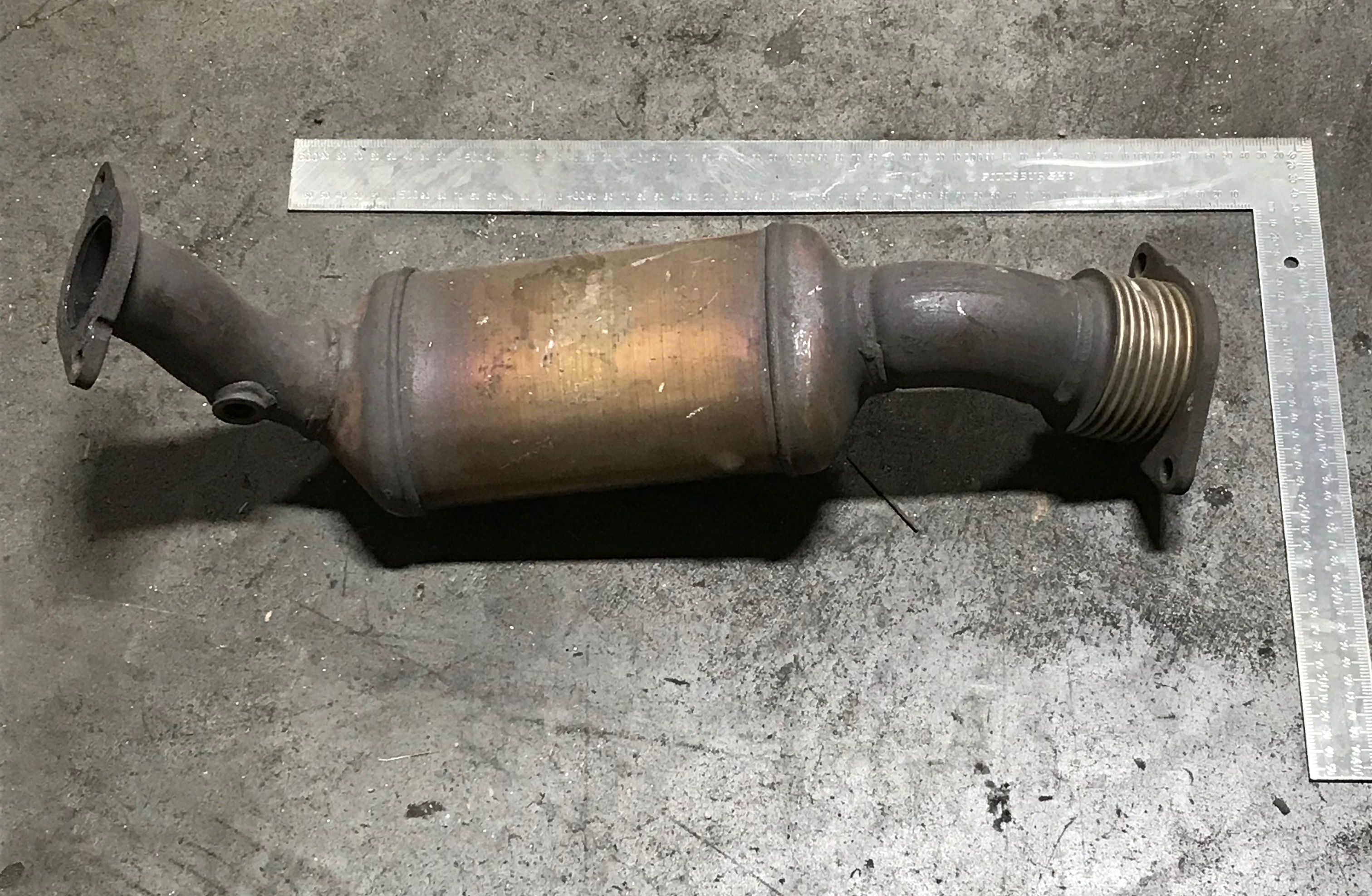 GM 12604512 Catalytic Converter