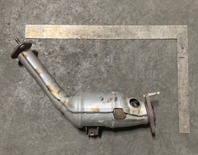 Nissan 5CB catalytic converter