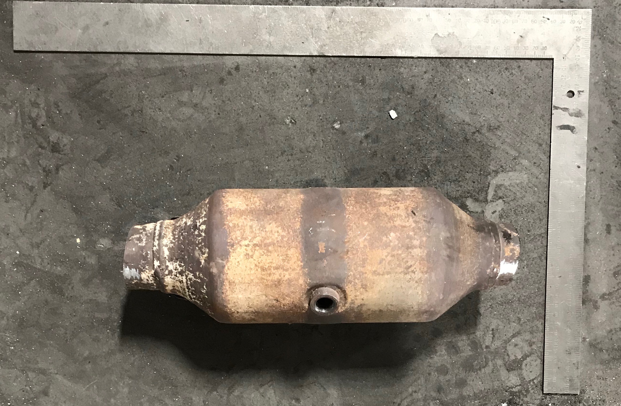 Ford LK41 NC catalytic converter