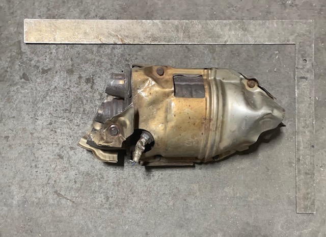 Honda XE* catalytic converter