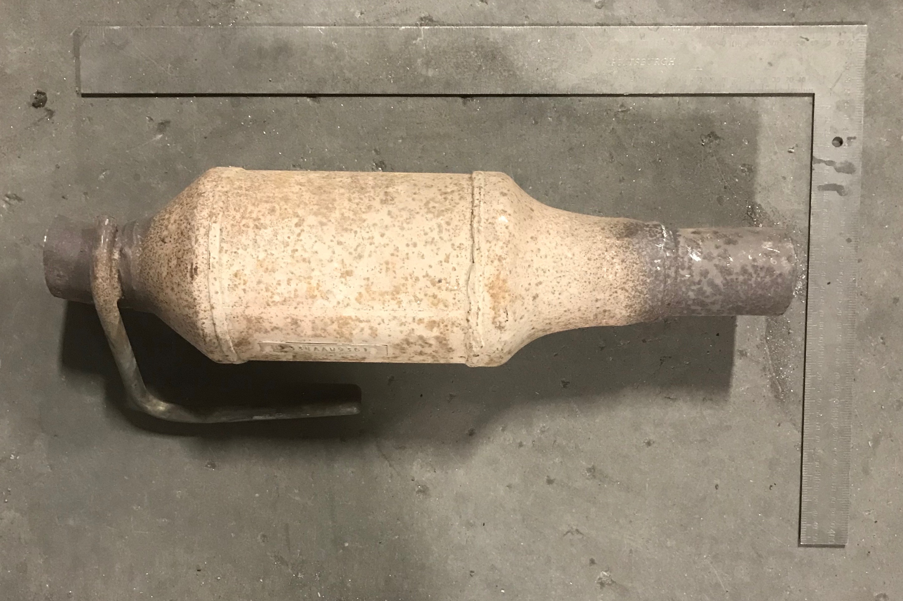 Chrysler 334AEW catalytic converter