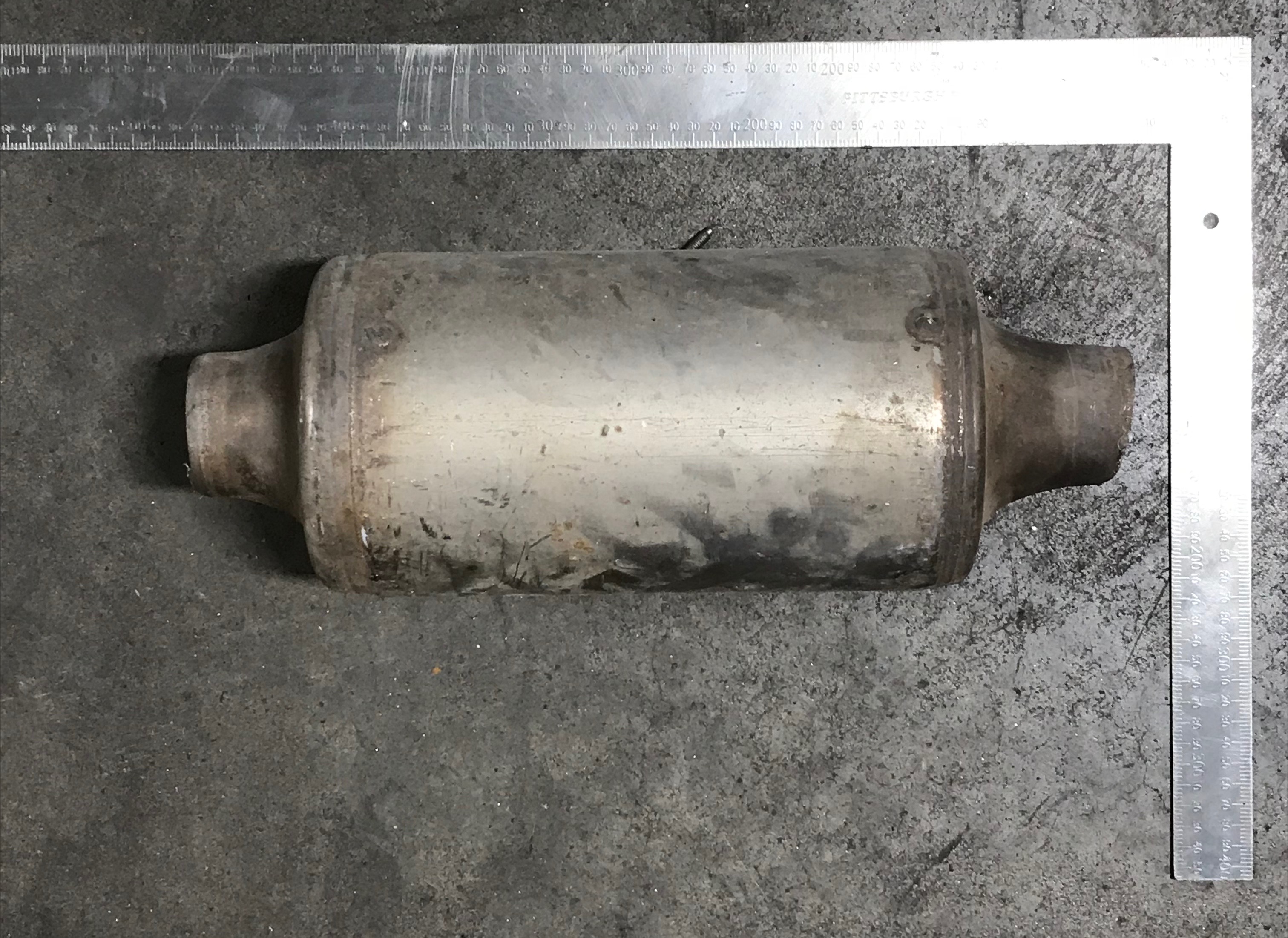 Volkswagen 7L8131690AF catalytic converter