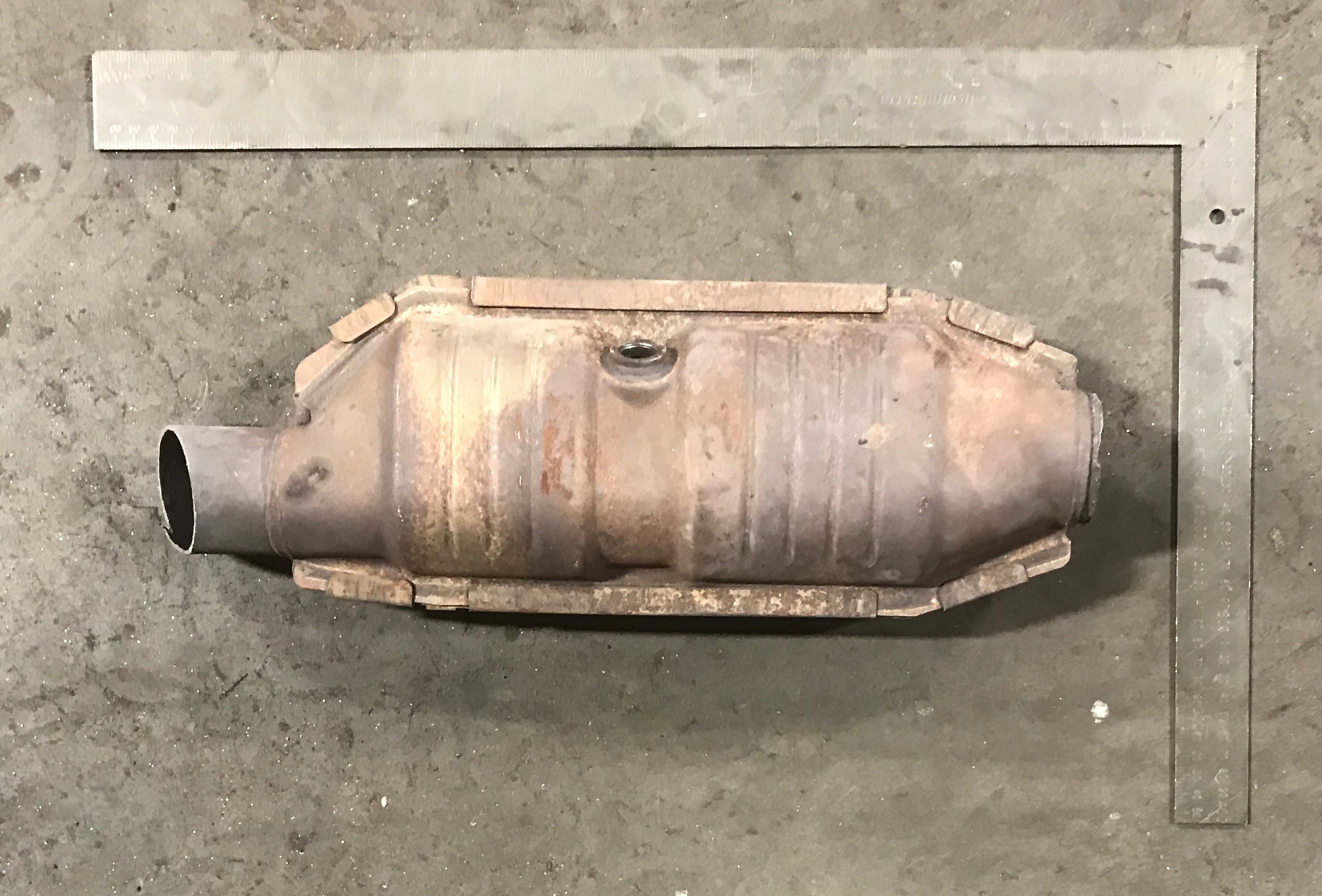 Ford XL34 VAT catalytic converter