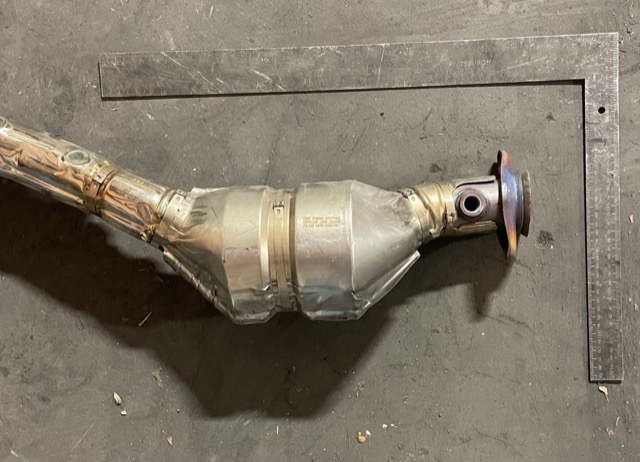 Ford 9T16 BC catalytic converter