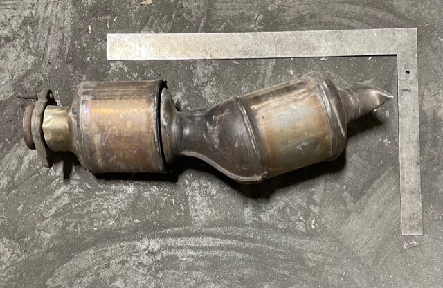 Land Rover KAT143 catalytic converter