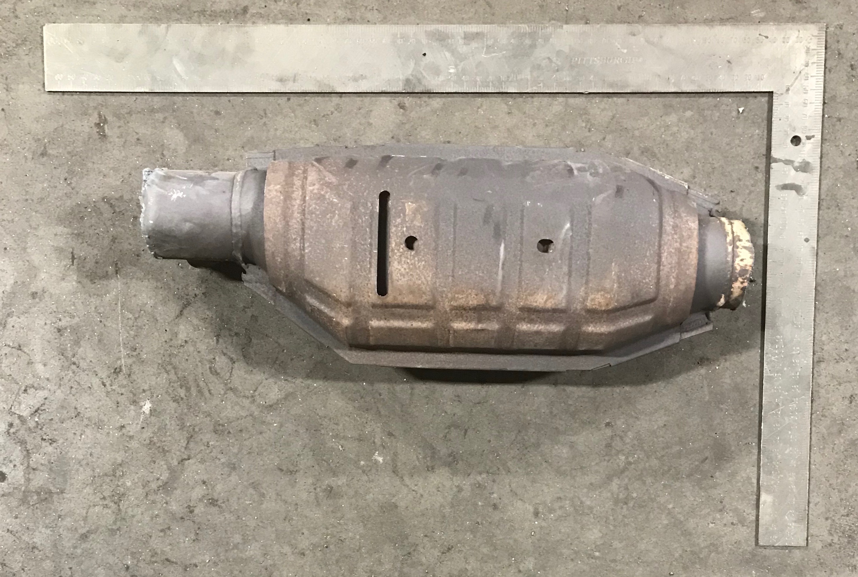 Ford XL3C SPY catalytic converter