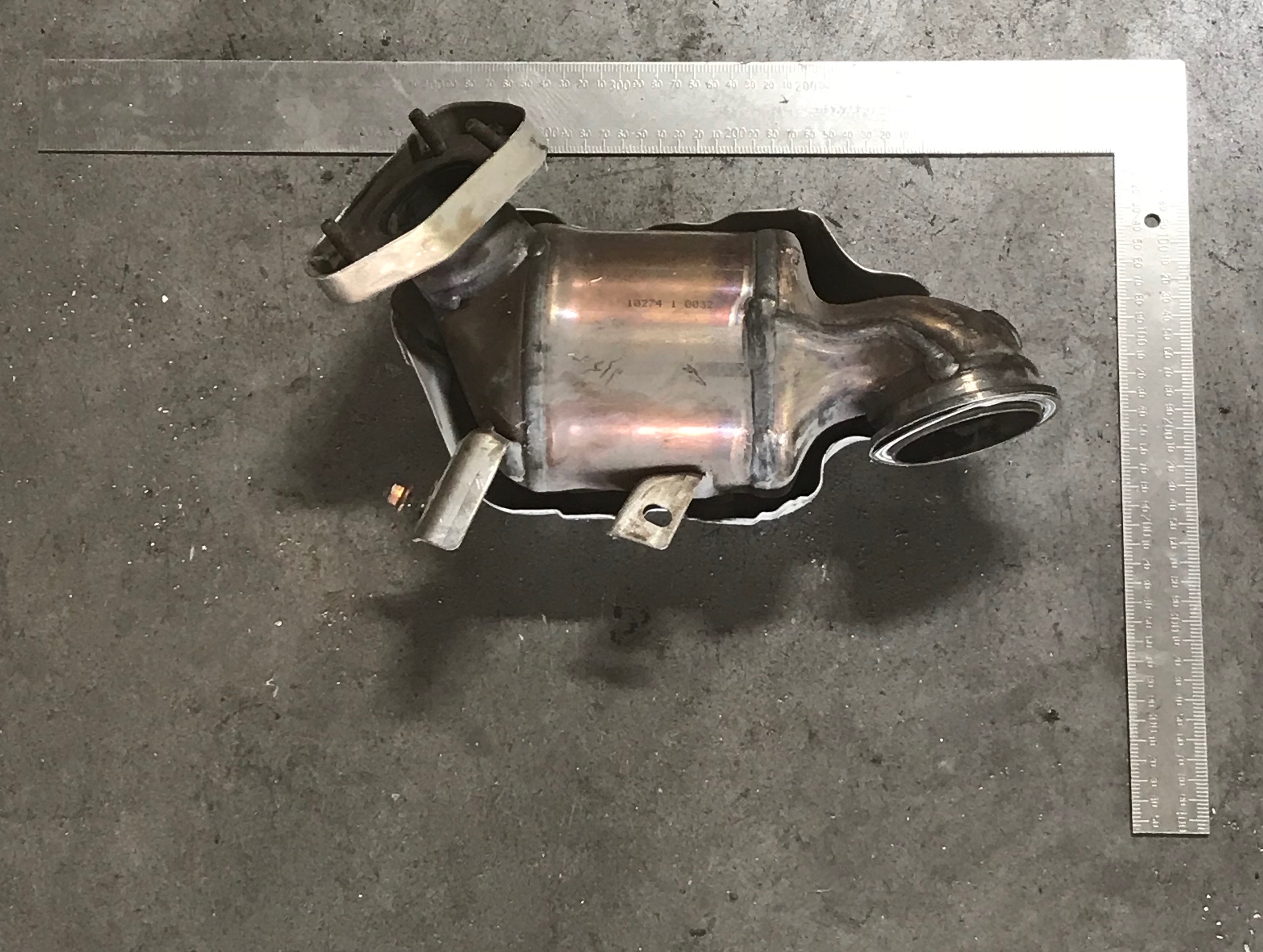 GM 25196720 ZA Catalytic Converter