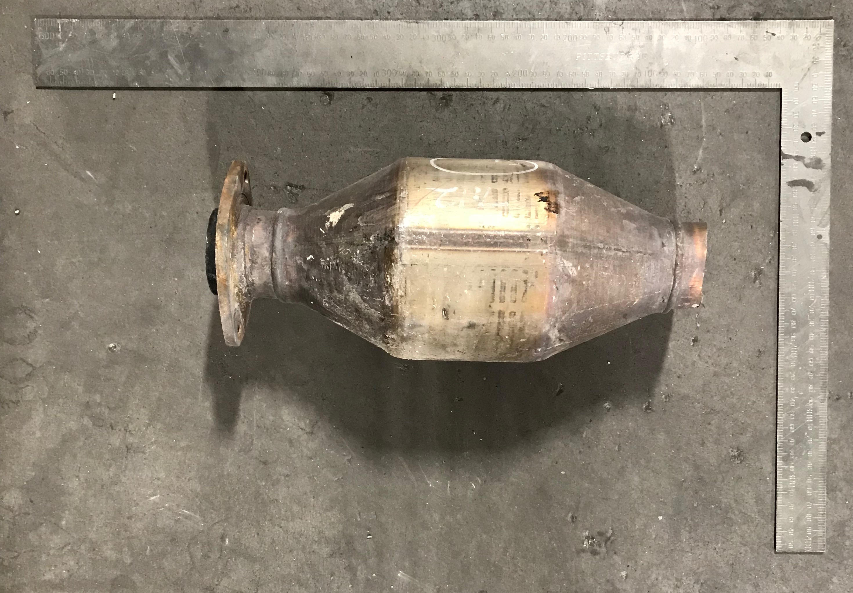 Toyota X89 catalytic converter