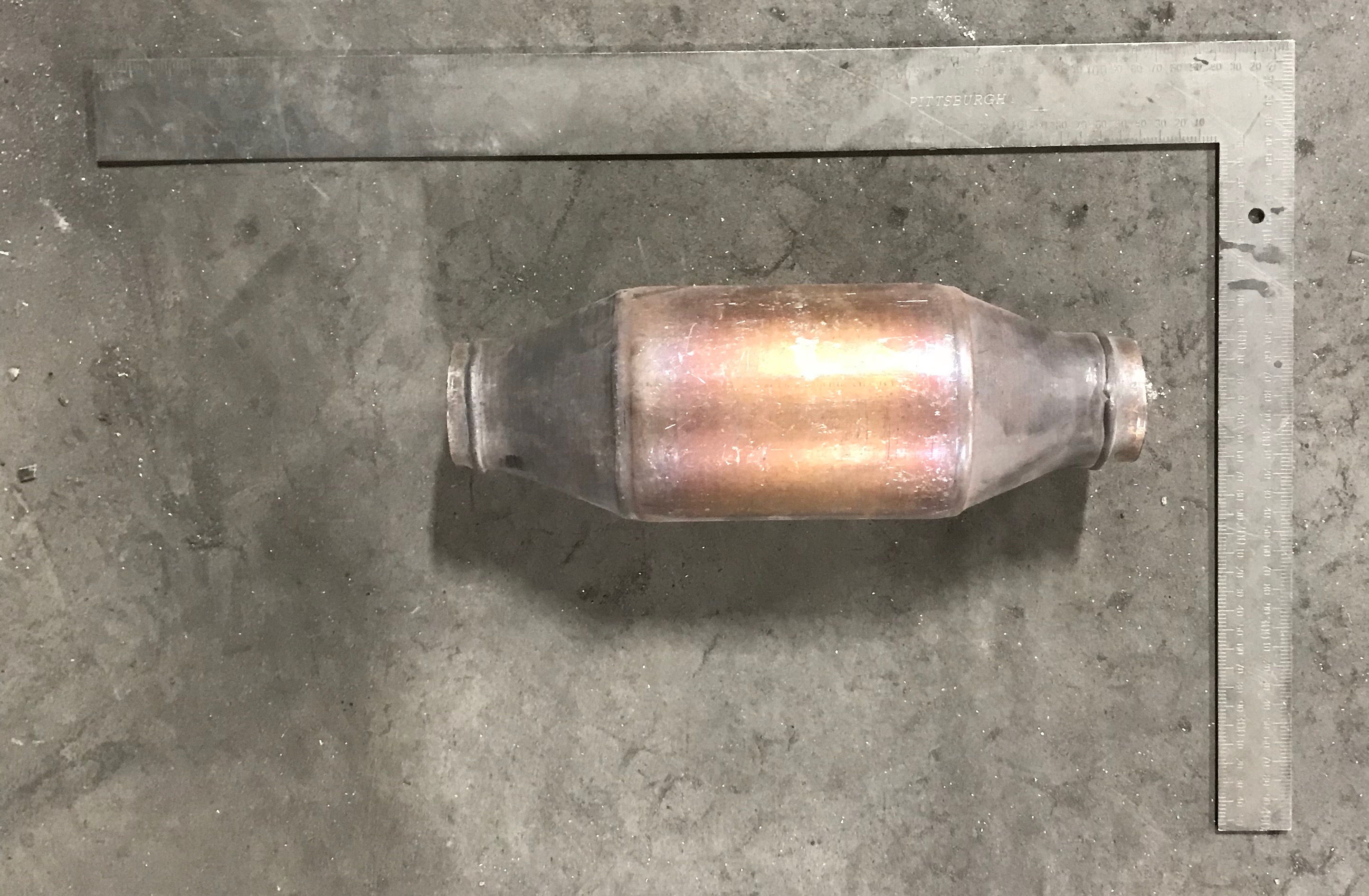 Toyota U76 catalytic converter