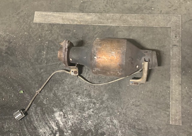 Ford 0EA catalytic converter