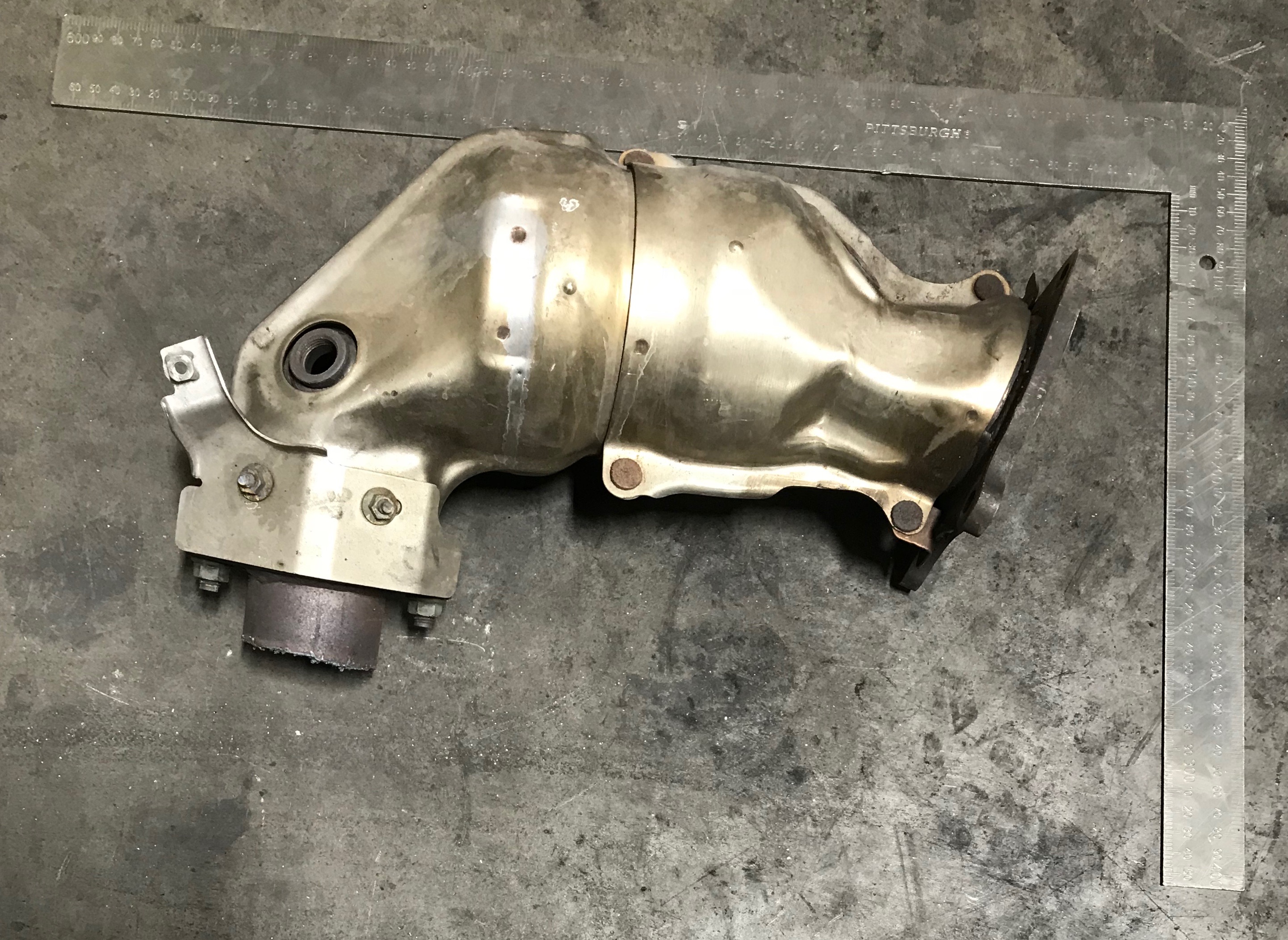 Subaru FCA03 catalytic converter