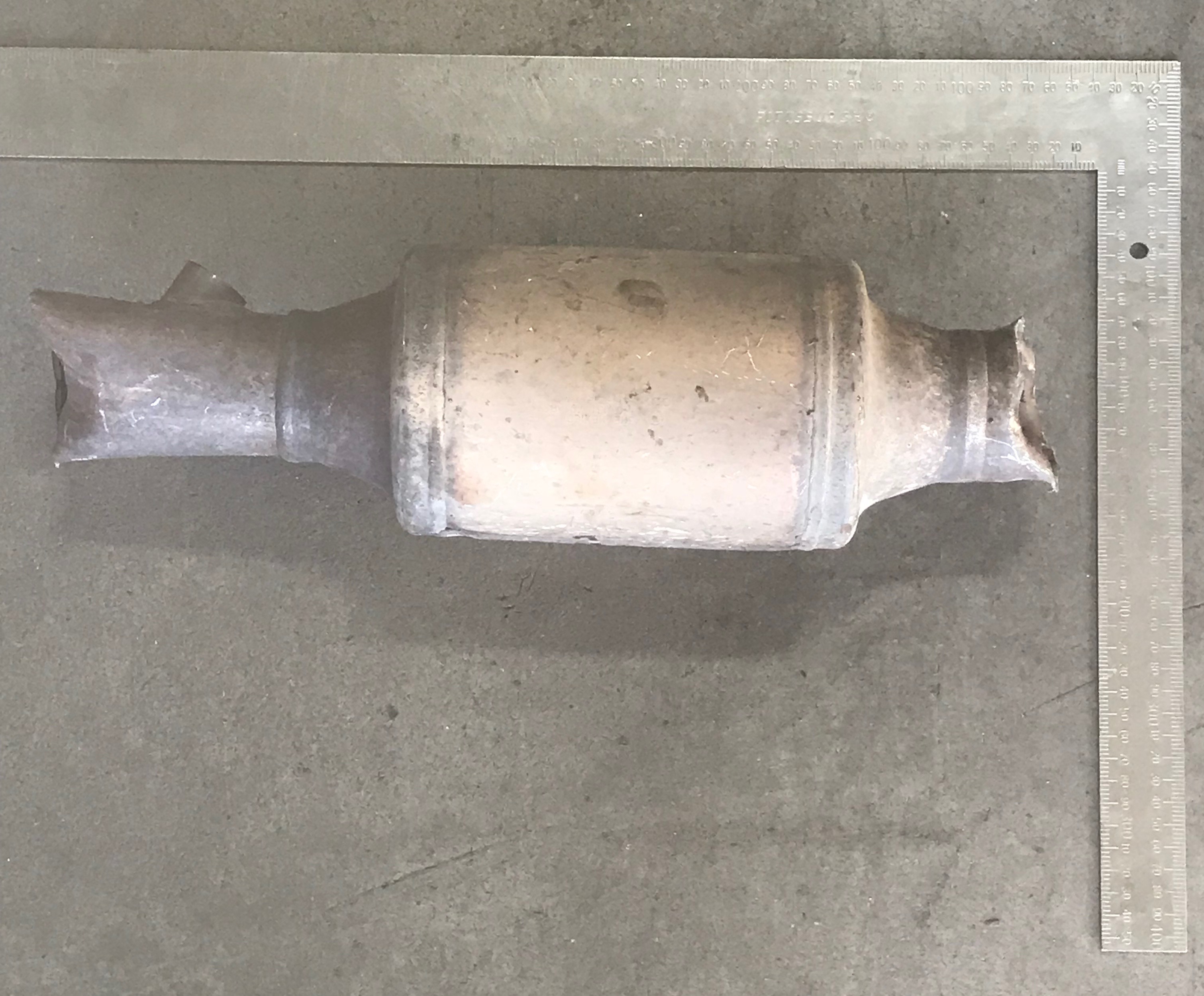 Volkswagen 1K0131701BK catalytic converter