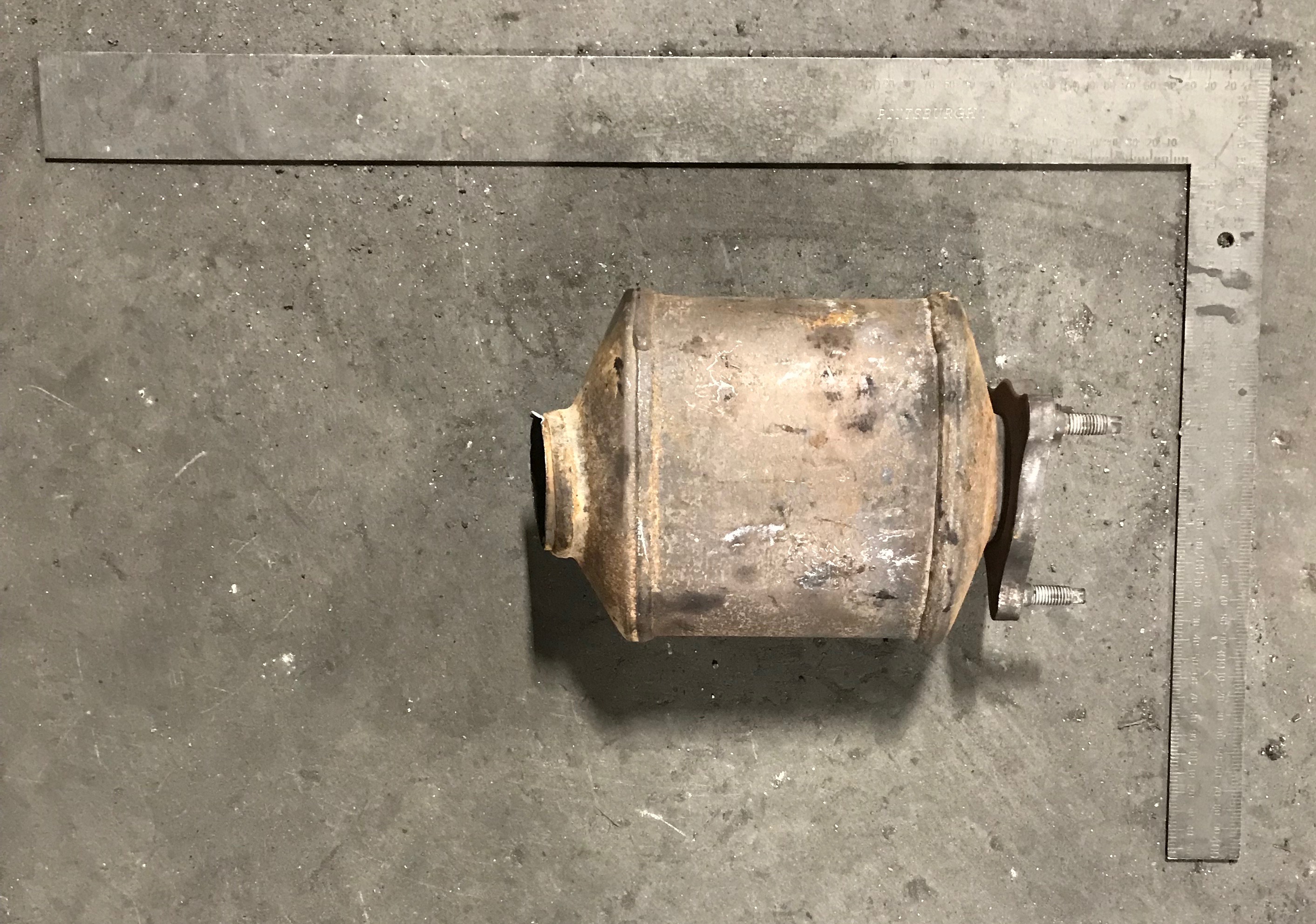 GM 20931546 Catalytic Converter