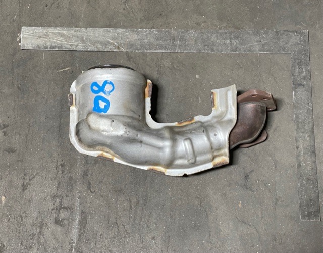 Nissan 5CA catalytic converter