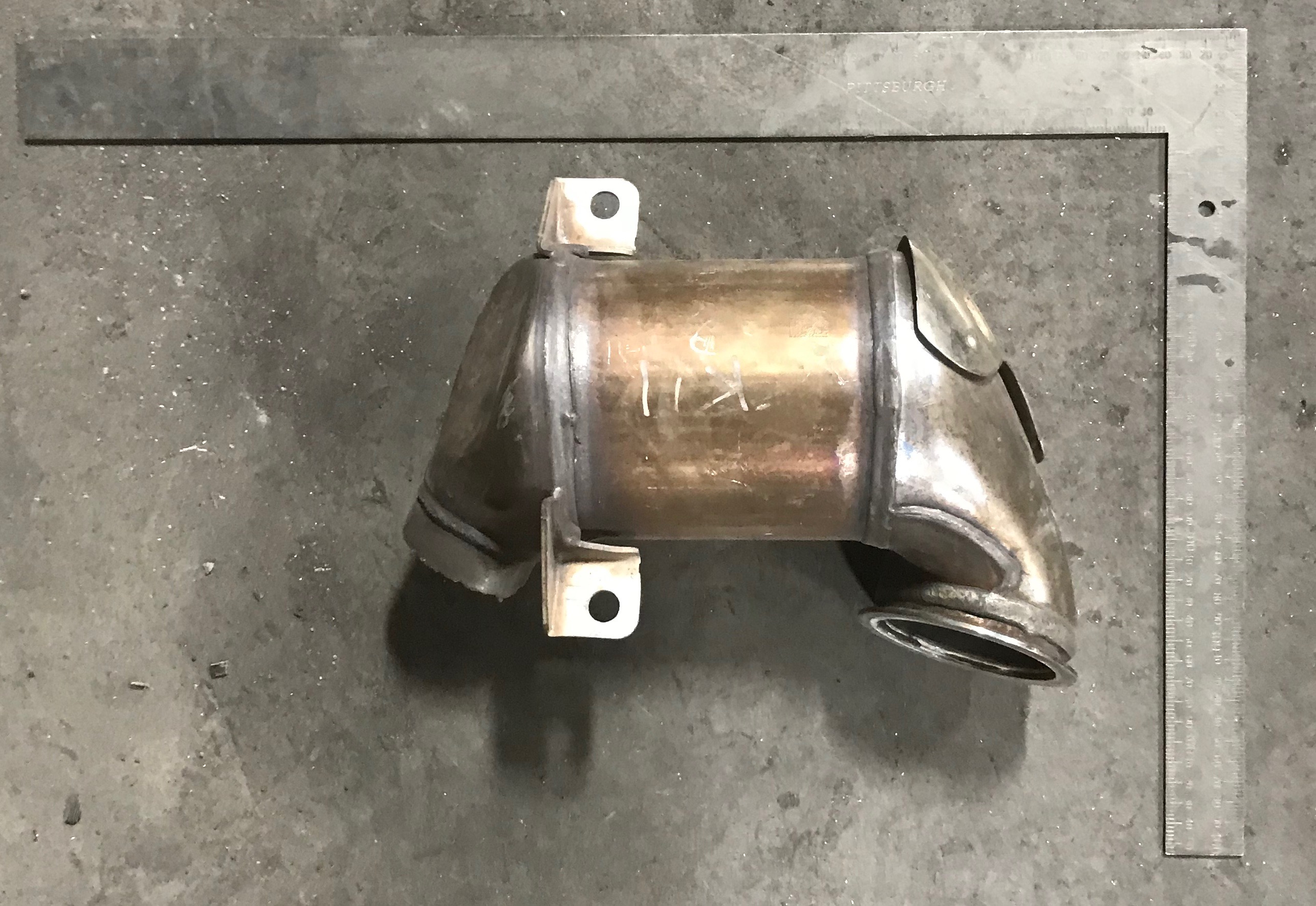 Volkswagen 2Q0131701AF catalytic converter