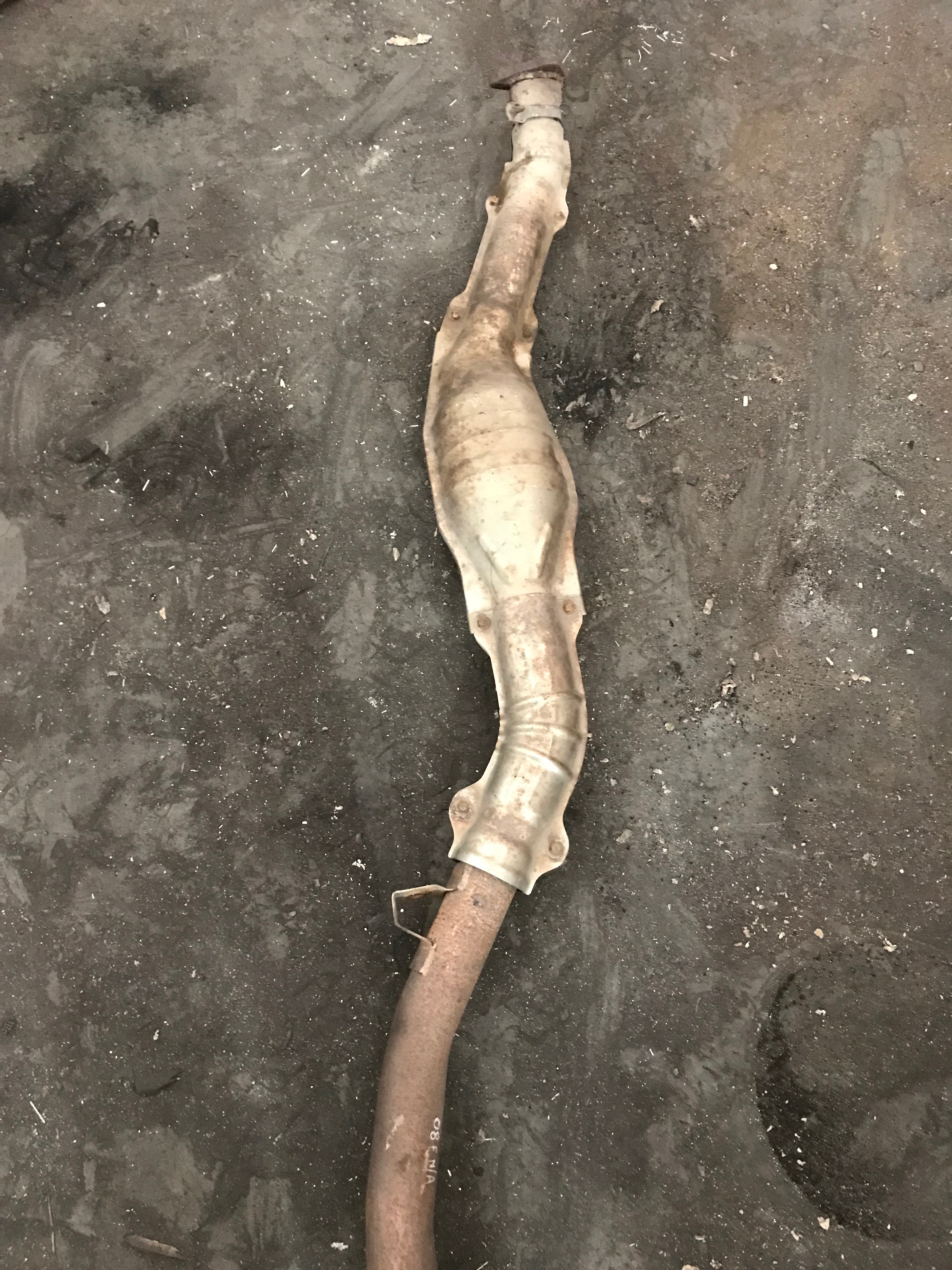 Subaru RCSA4 catalytic converter