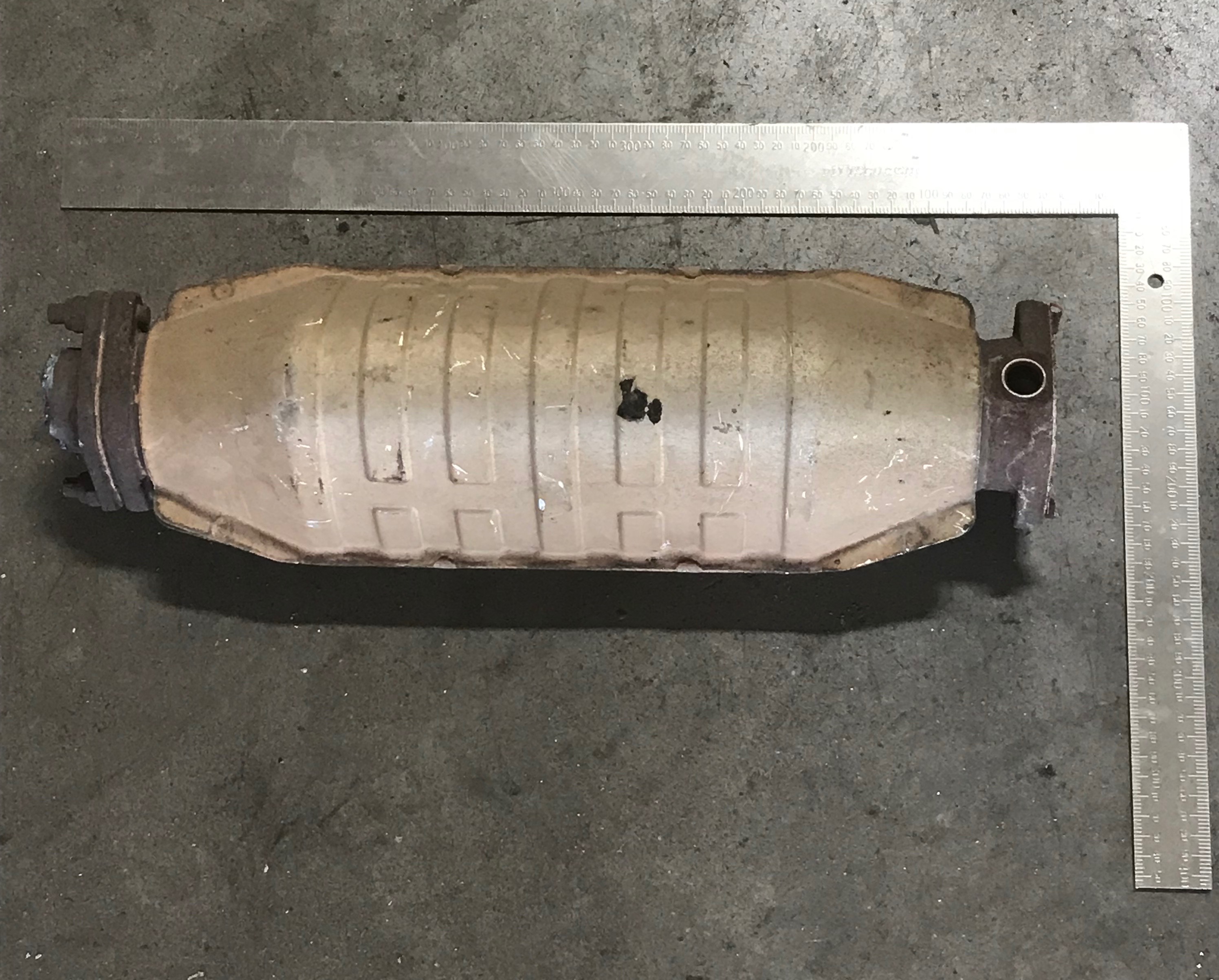 Mitsubishi MX catalytic converter