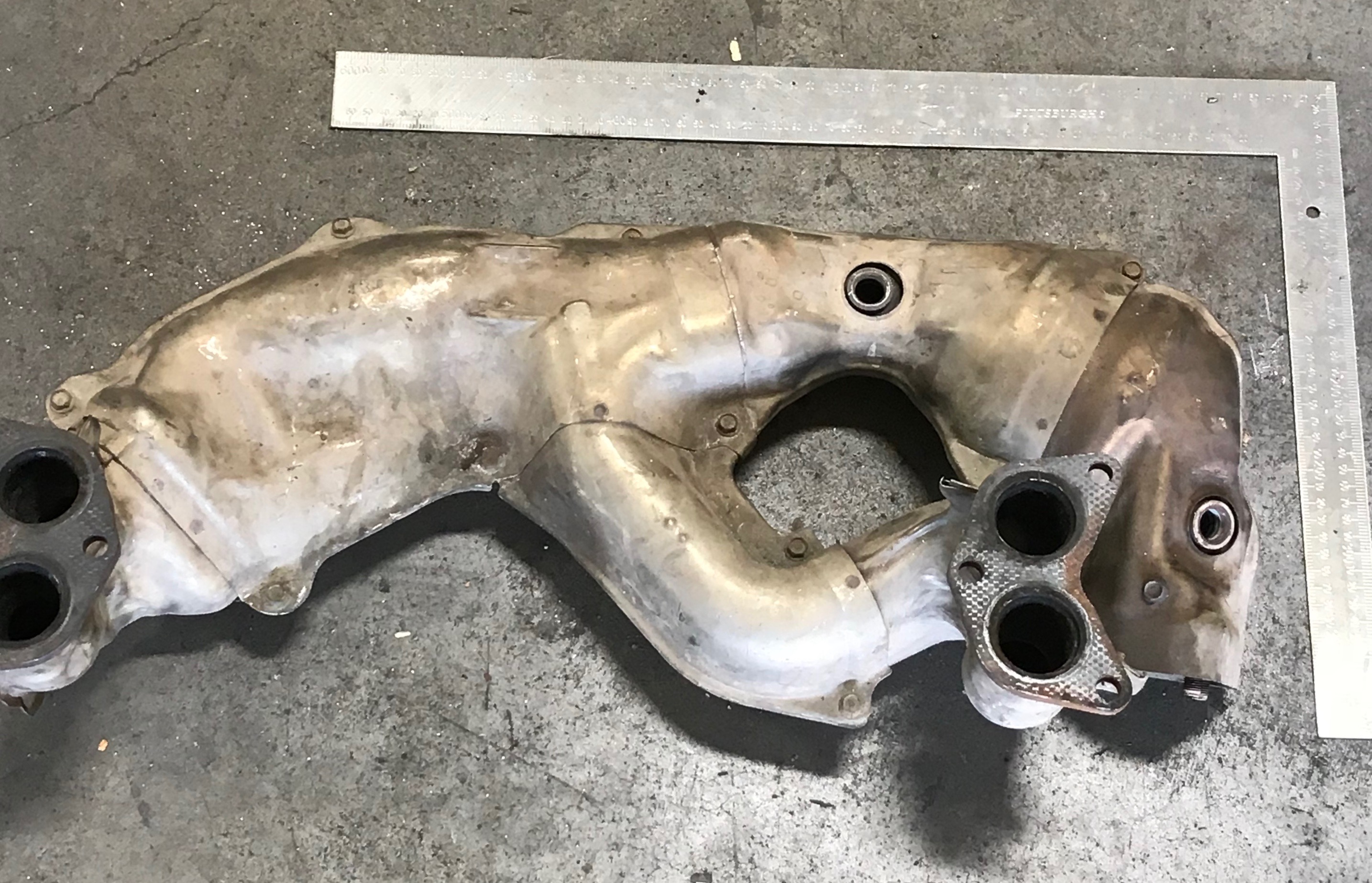 Subaru FCB03 catalytic converter