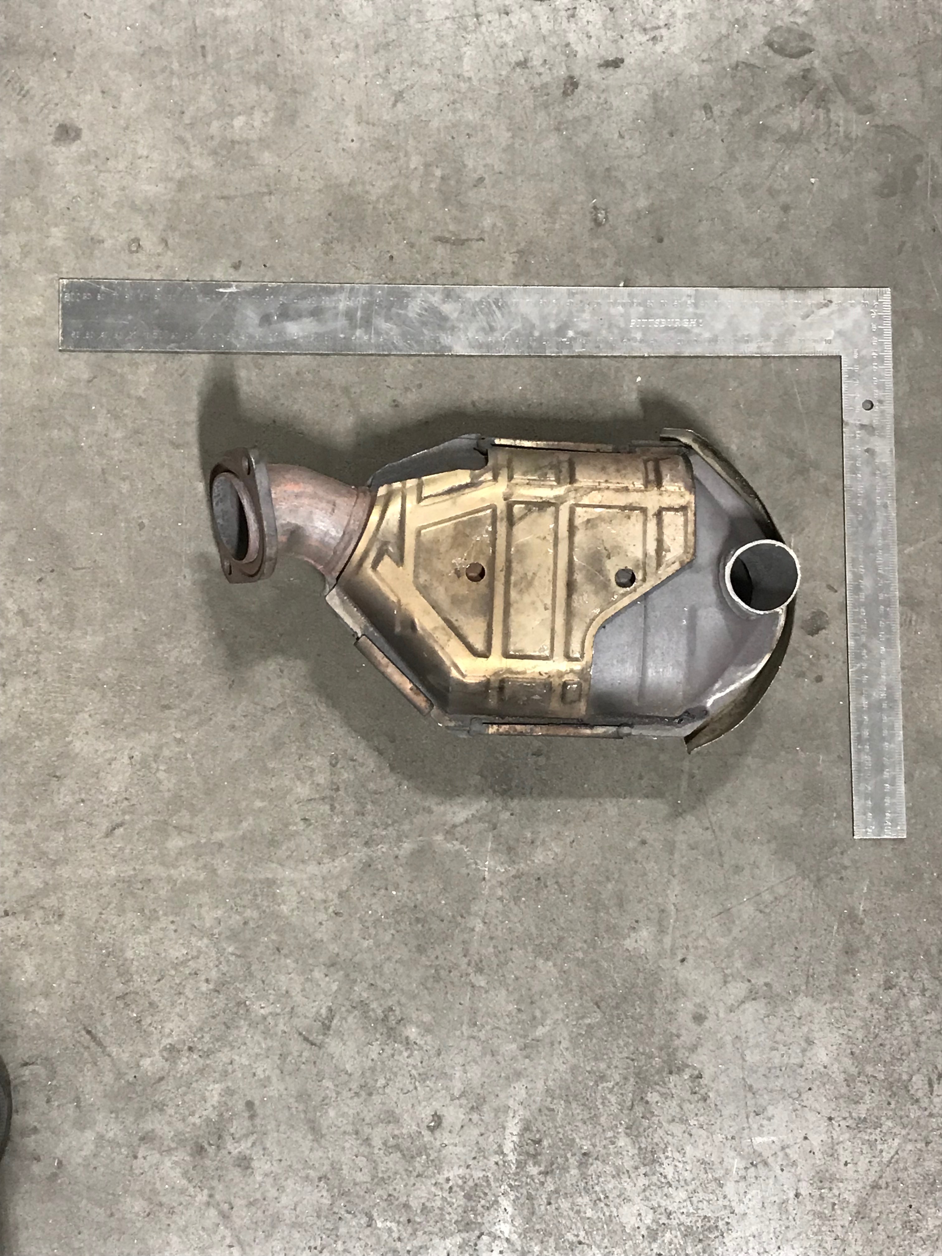 Ford F8CC EZE catalytic converter