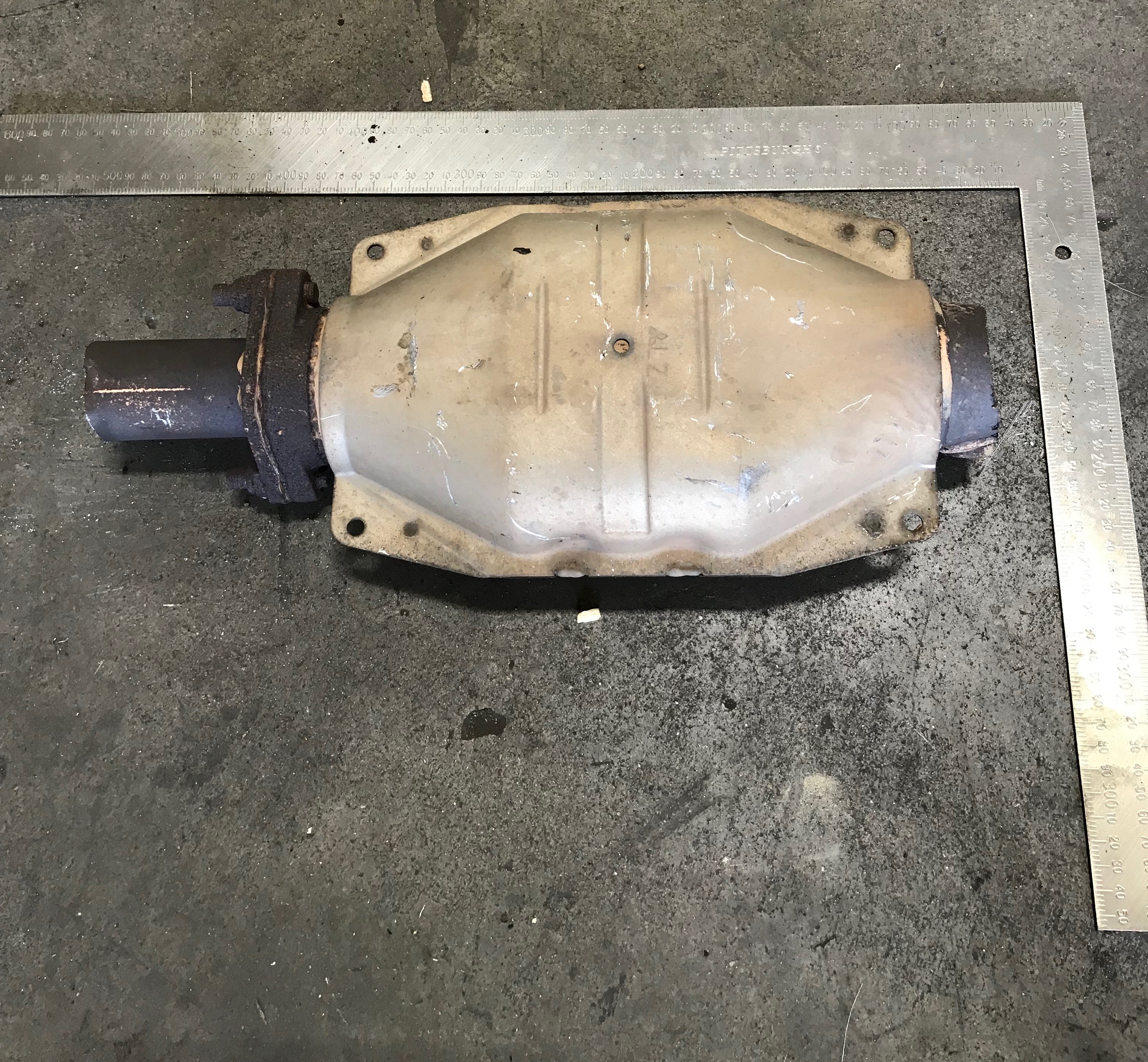 Mitsubishi T2 catalytic converter