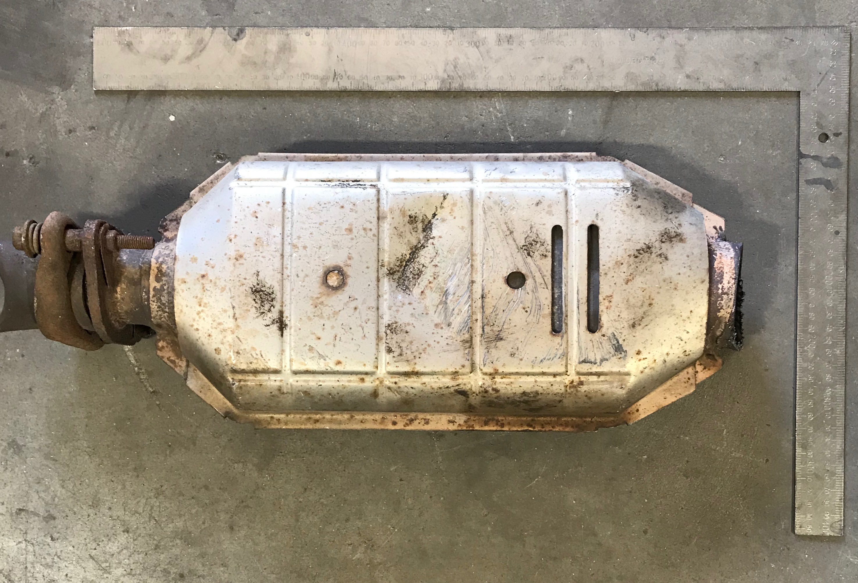 Ford 5M6A DA catalytic converter