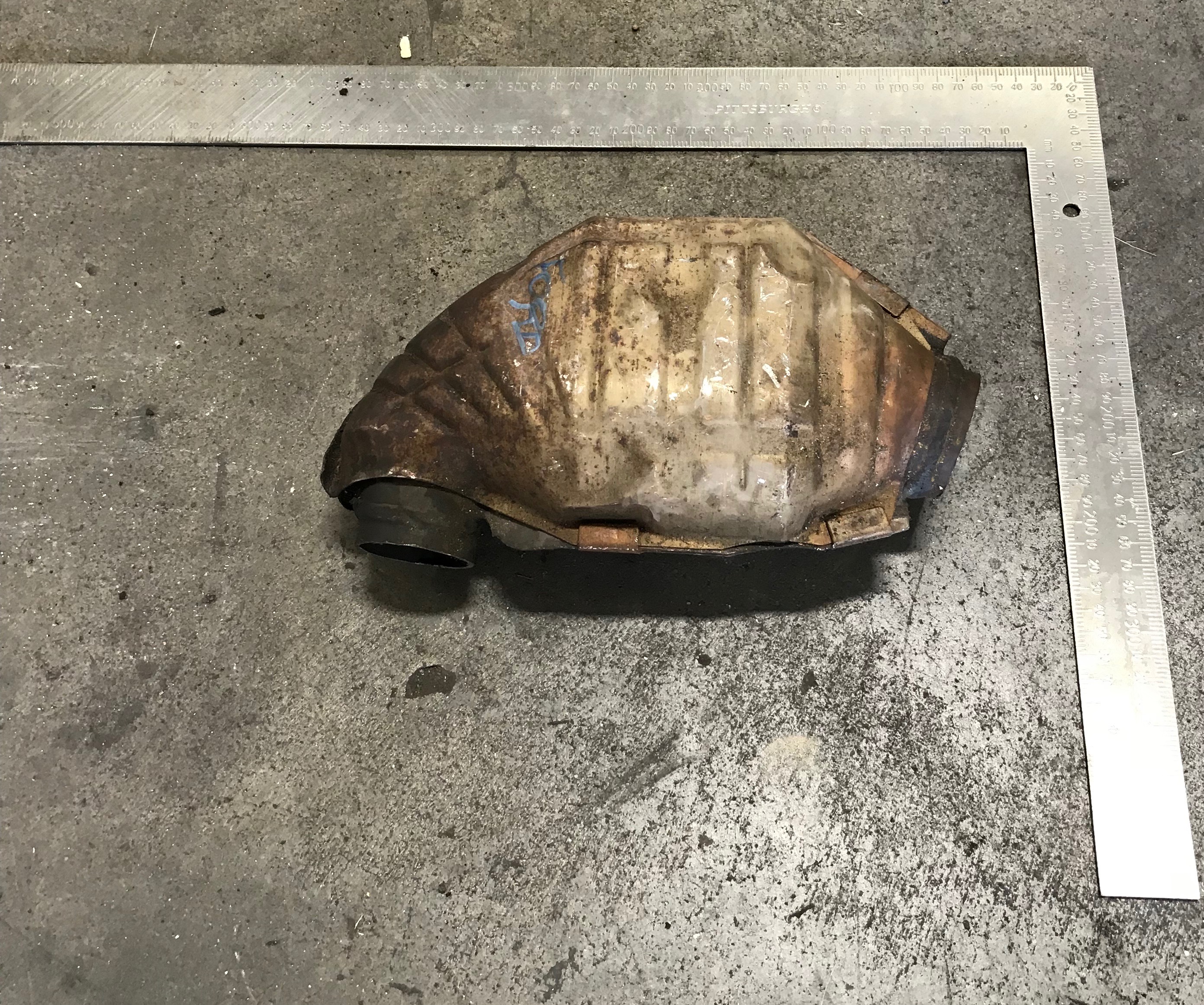 Ford 3F13 CUR catalytic converter