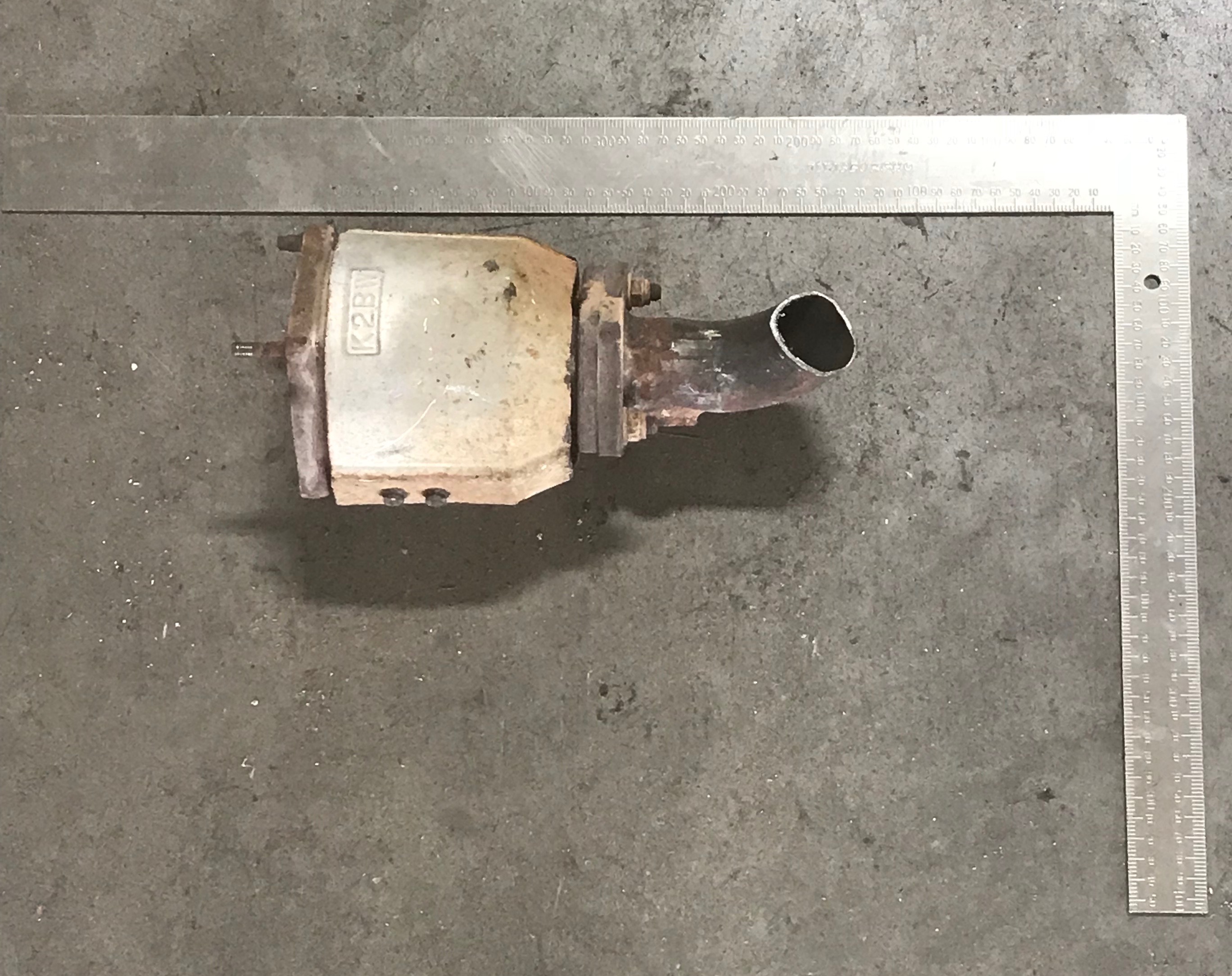Hyundai K08B catalytic converter