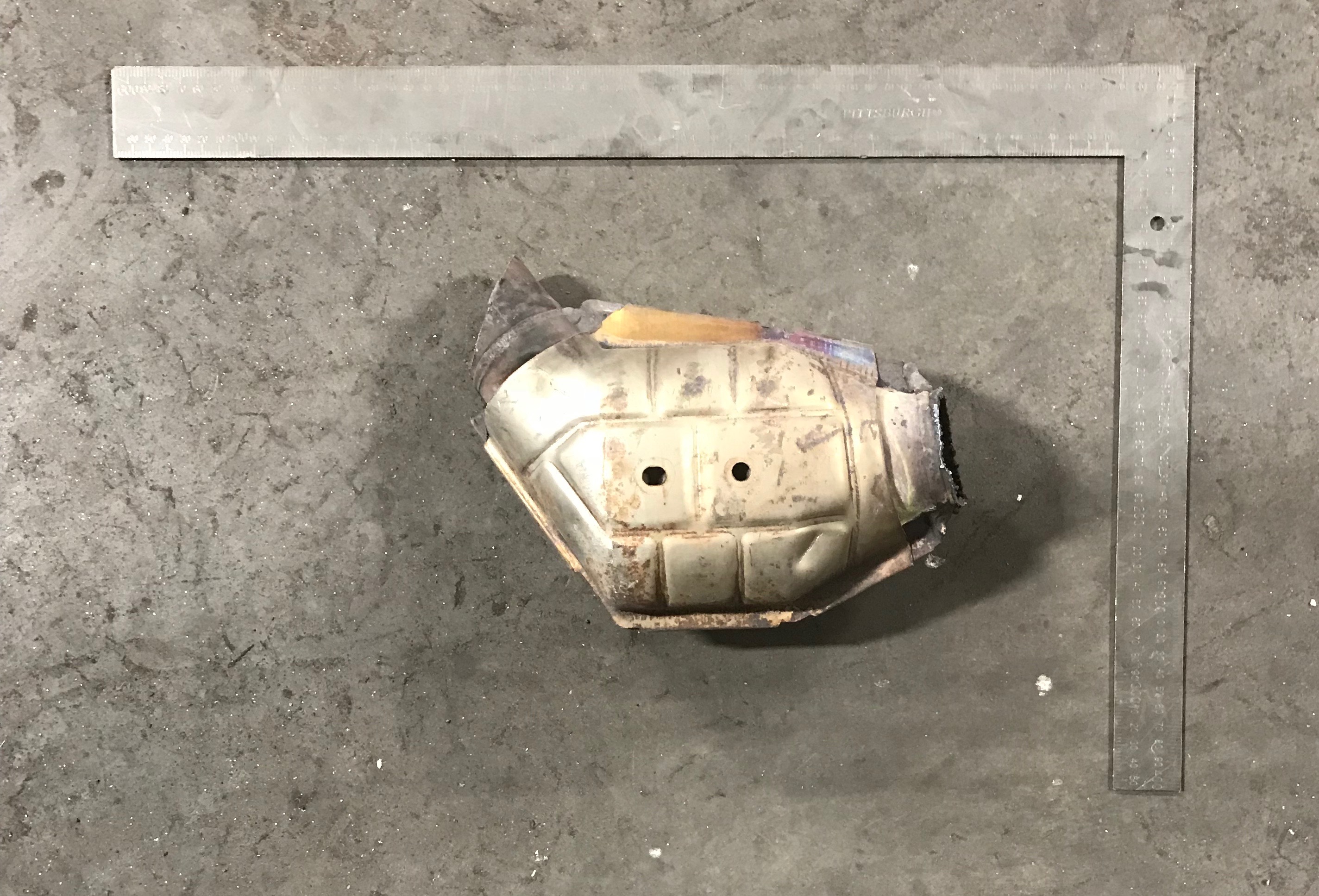 Ford XL3C ROT Pre catalytic converter